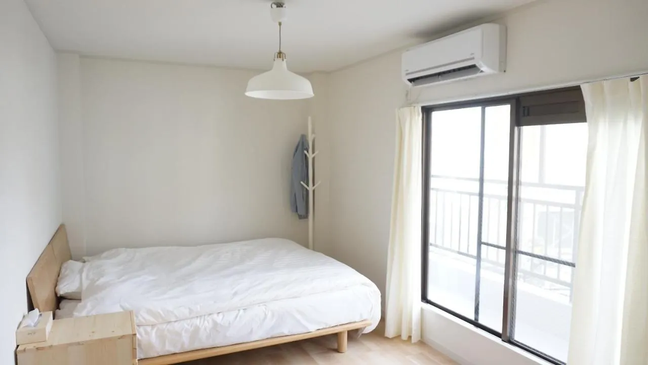 SYOGA A house, next to natural park, near Umeda 梅田駅 Osaka 0*,