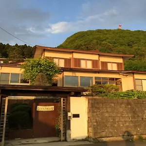 hakodateyama-guest-house.hokkaidohotelsjapan.com/