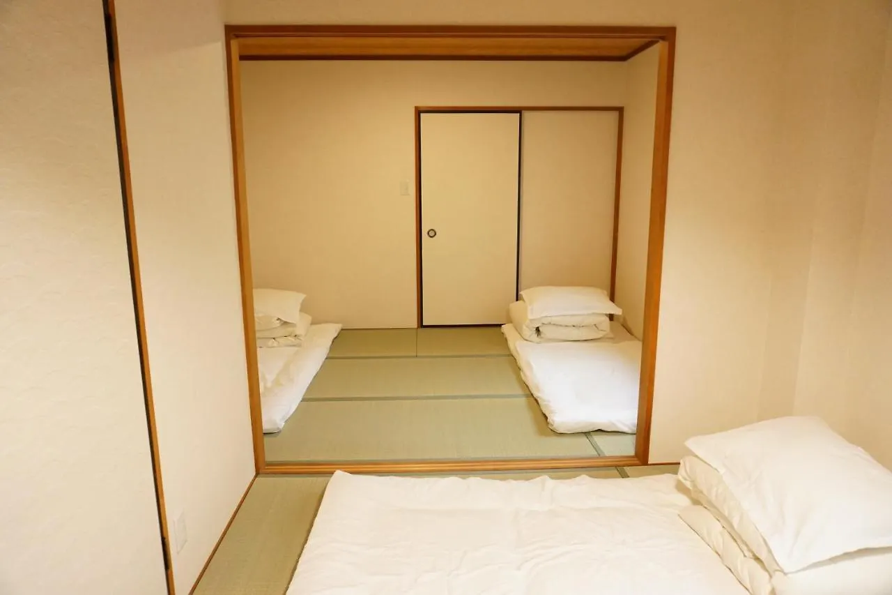 Syoga A House, Next To Natural Park Ōsaka Japon