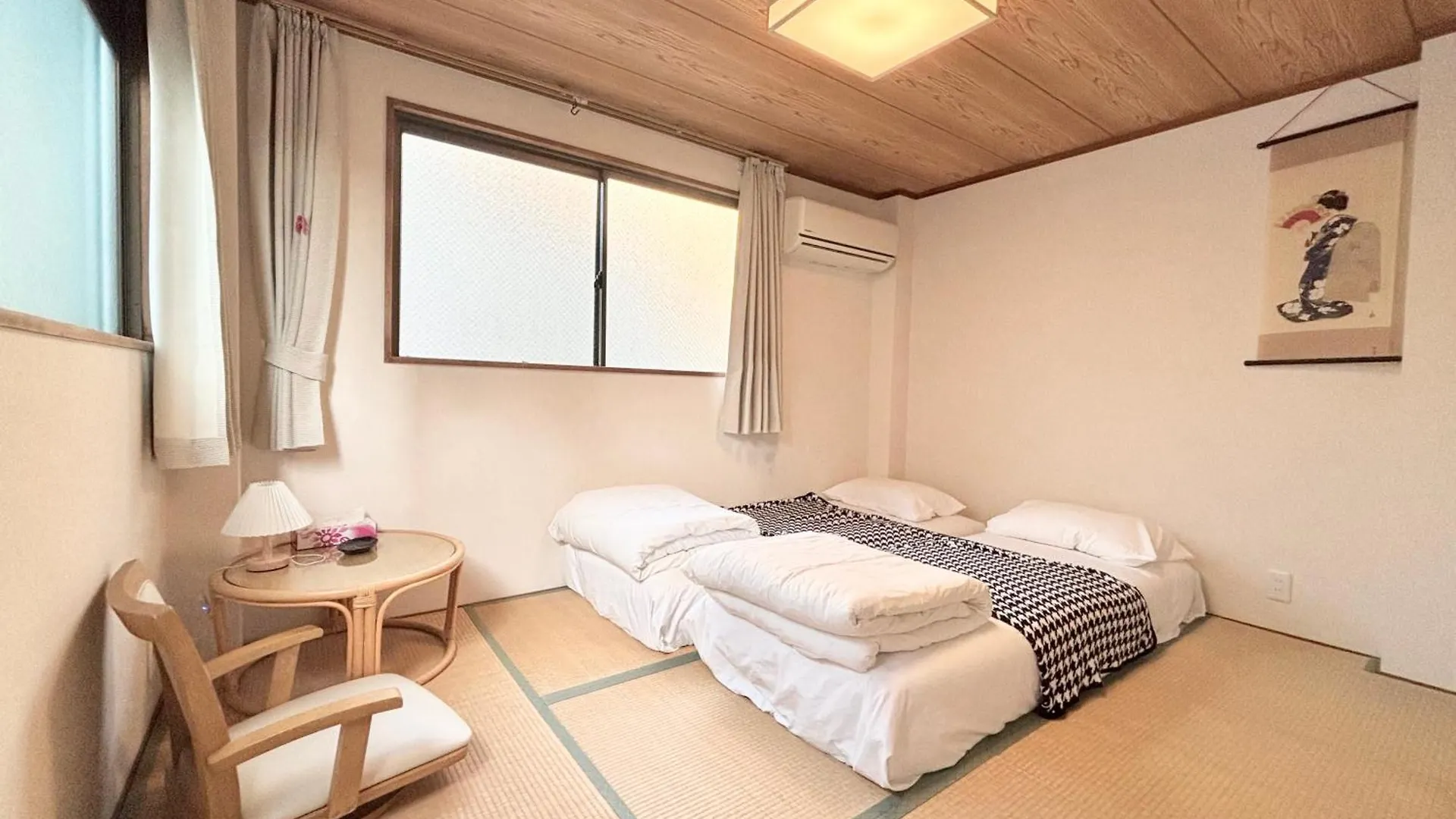 Syoga A House, Next To Natural Park Osaka Japan